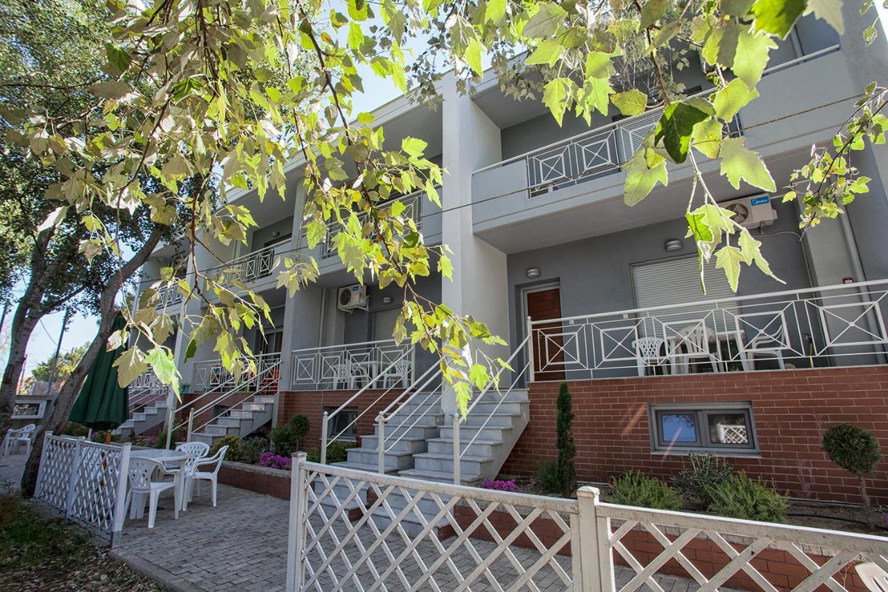 Family Houses Keramoti Экстерьер фото